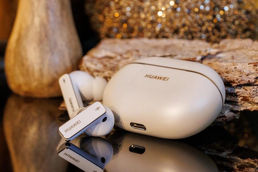 Huawei FreeBuds Pro 4 em teste: áudio premium e ANC agressivo — vale a pena?