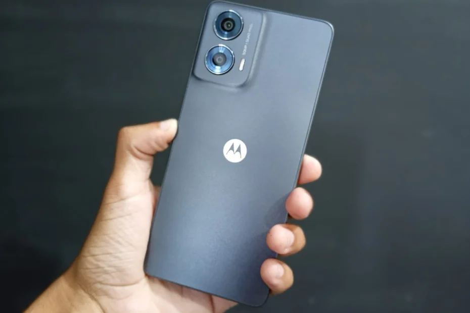 Imagem smartphone Moto G24.